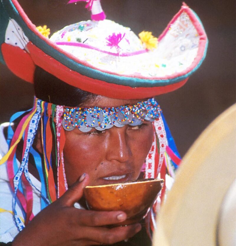Bolivia-Chuquisaca-tradisjonal-drakt