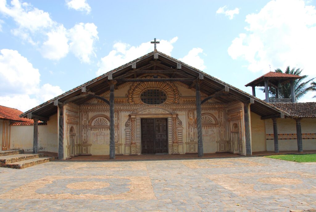 Bolivia. Santa Cruz - Chiquitos. Jesuittenes misjonsstasjoner. Jan Javier-kirken. Foto