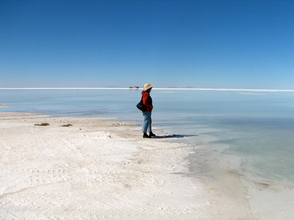 Bolivia. Maria i Salar de Uyuni. Foto