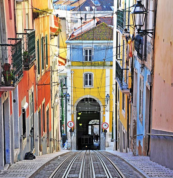 Portugal. Lisboa. gate. Foto