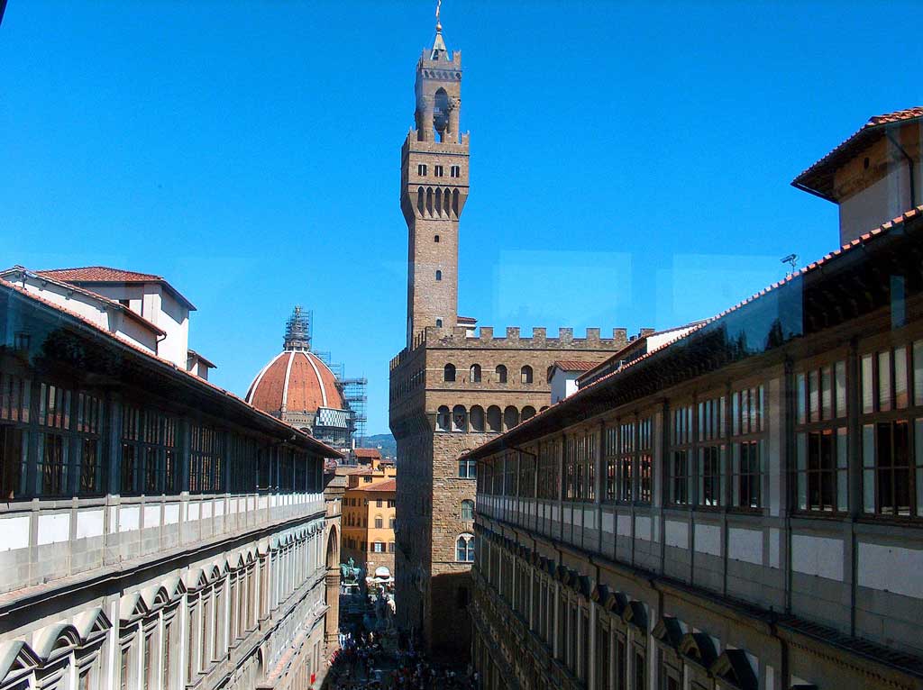 Italia. Firenze. Uffizi-galleriet og Palazzo Vecchio. Foto
