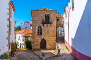 Portugal Obidos. Gate i gamlebyen.
