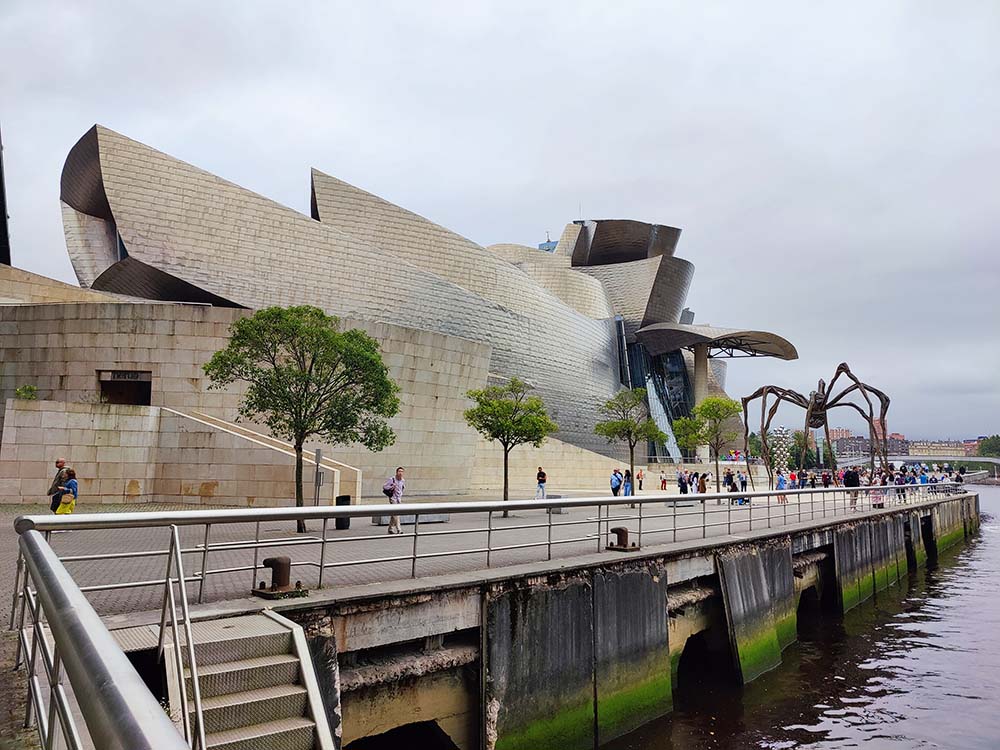 Spania. Bilbao. Guggenheim museum.