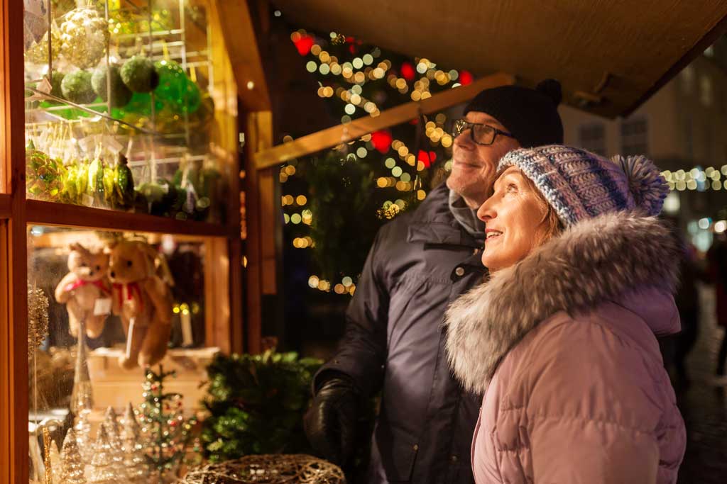 Estland. Tallinn. Boder på julemarkedet i gamlebyen. Foto