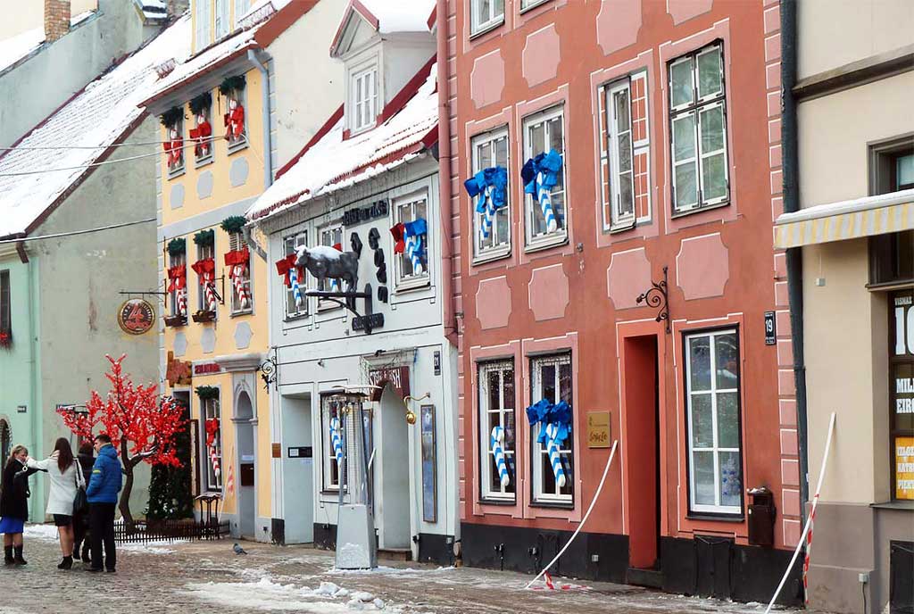 Latvia. Riga gamlebyen i førjulstid. Foto