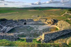 Spania. Castilla La Mancha. Ruiner av den gamle romerske byen Segobriga. Foto