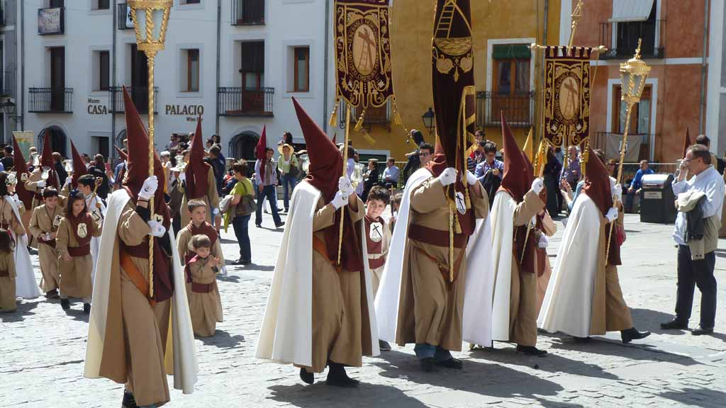 Spania. Cuenca. Påskeprosesjon. Foto