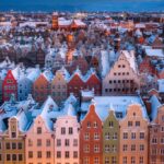 Polen. Gdansk. Typiske hus om vinteren.
