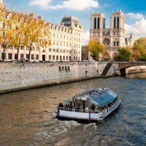 Paris, båttur på Seinen. Foto