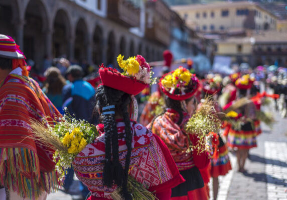 Peru. Cusco. Folkefest, opptog. Foto