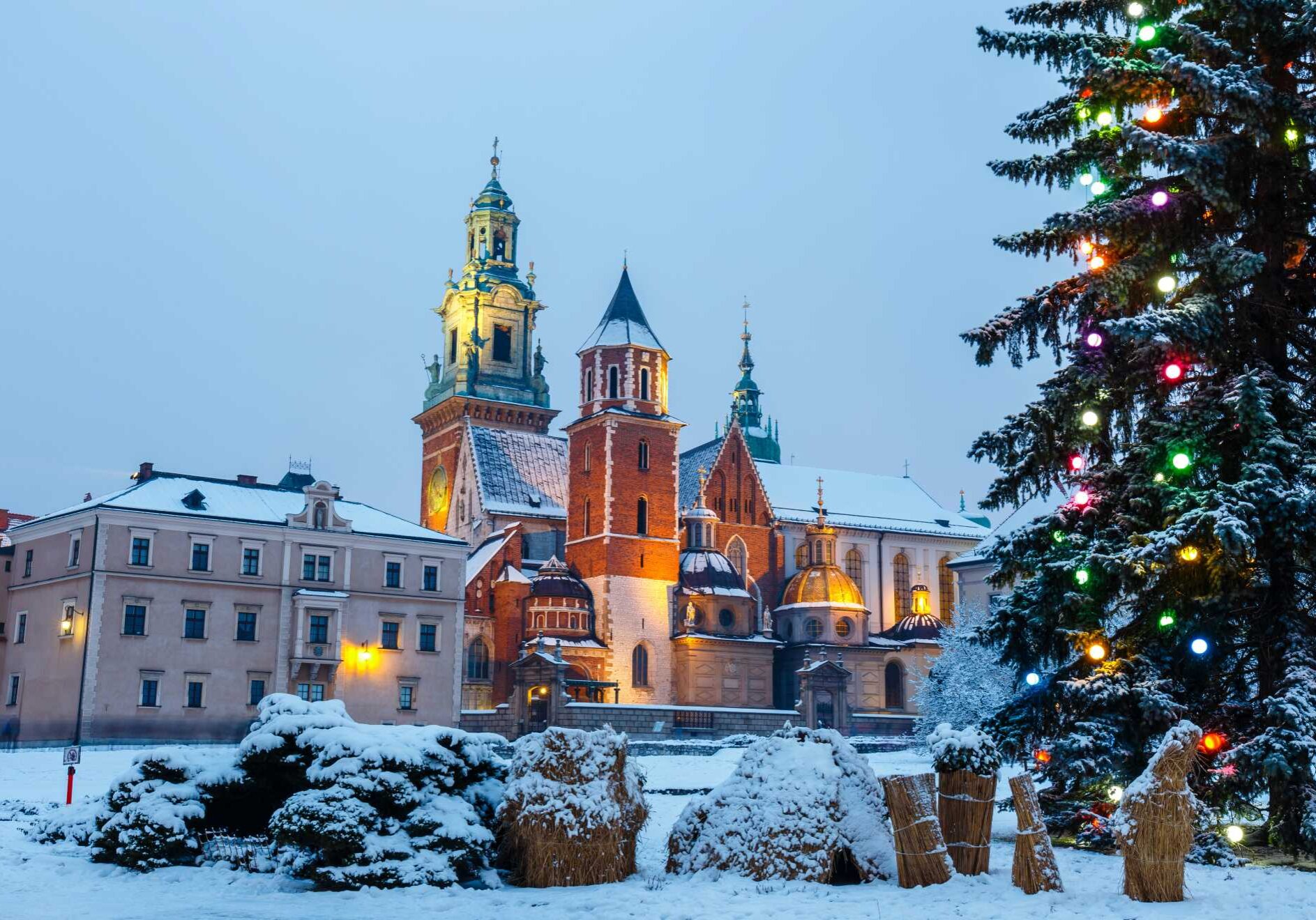 Polen-Krakow-jul-slottet olen. Krakow. Wawel-slottet i juletid. Foto