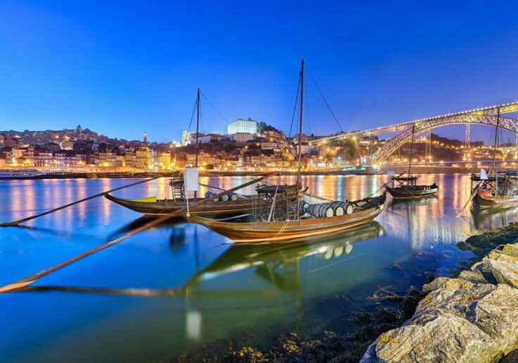 Portugal. Porto. Tradisjonelle Douro-båter som fraktet portvin. Foto