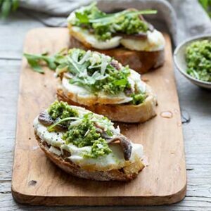 Spania-tapas-pintxos-anchovies Baskiske tapas