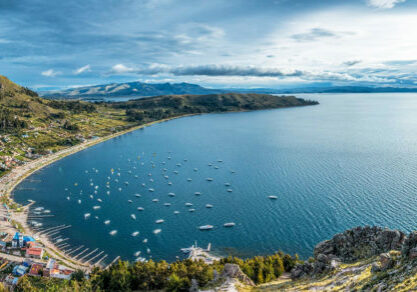 Bolivia. Byen Copacabana ved Titicaca-sjøen. Foto